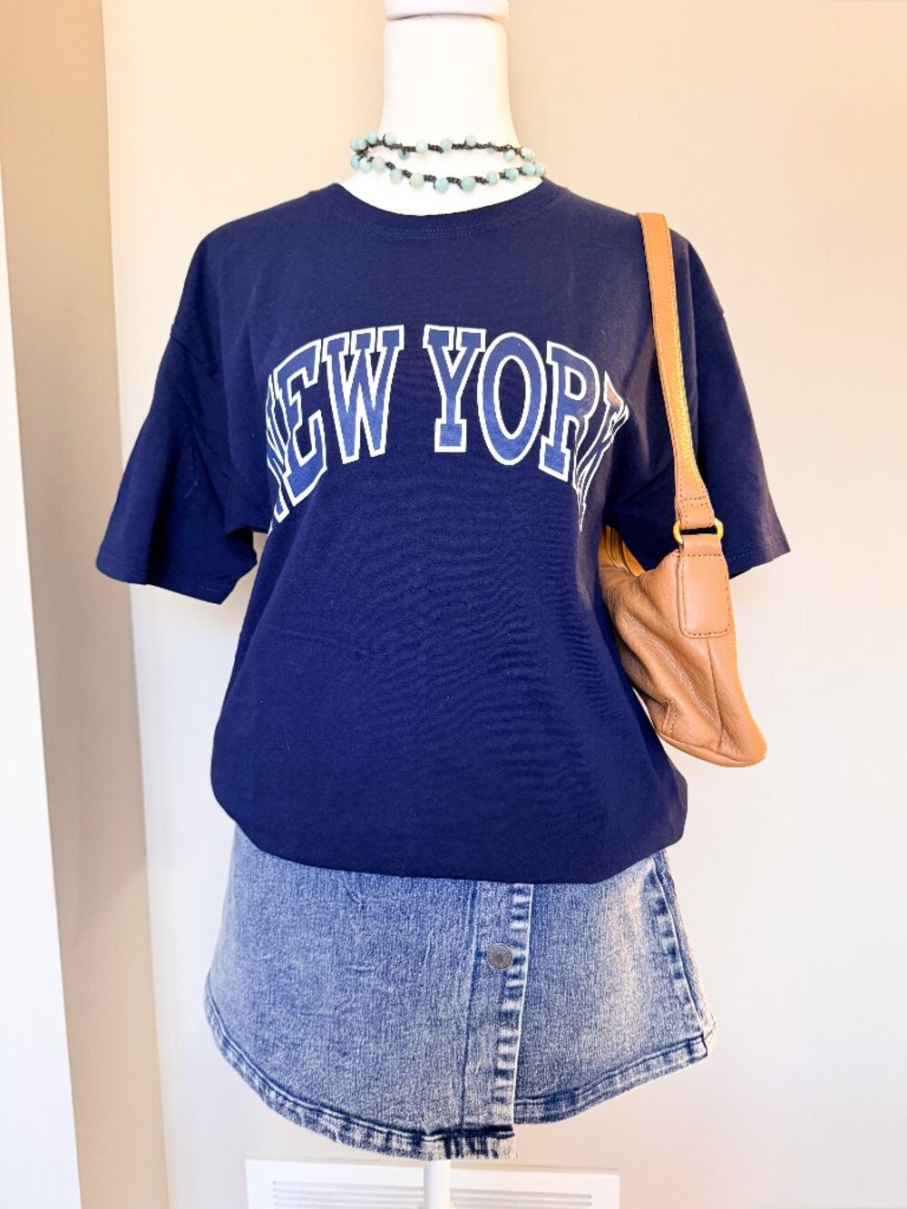 Vintage Fruit of the Loom New York Tee Navy – Size Medium
